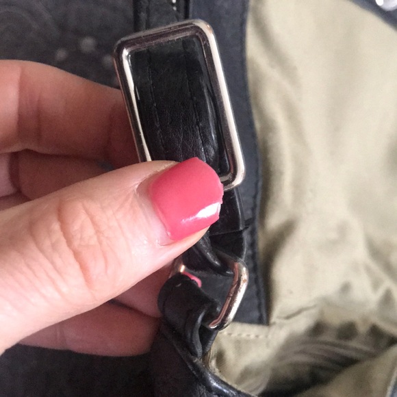 Timeless real leather cross body - Picture 7 of 8